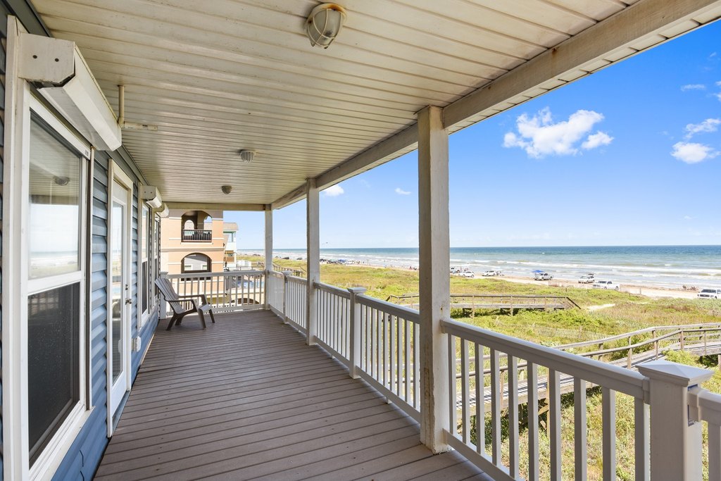 Surfside Beach, Texas, 77541, United States, 5 Bedrooms Bedrooms, ,3.5 BathroomsBathrooms,Residential,Forsale,1889082
