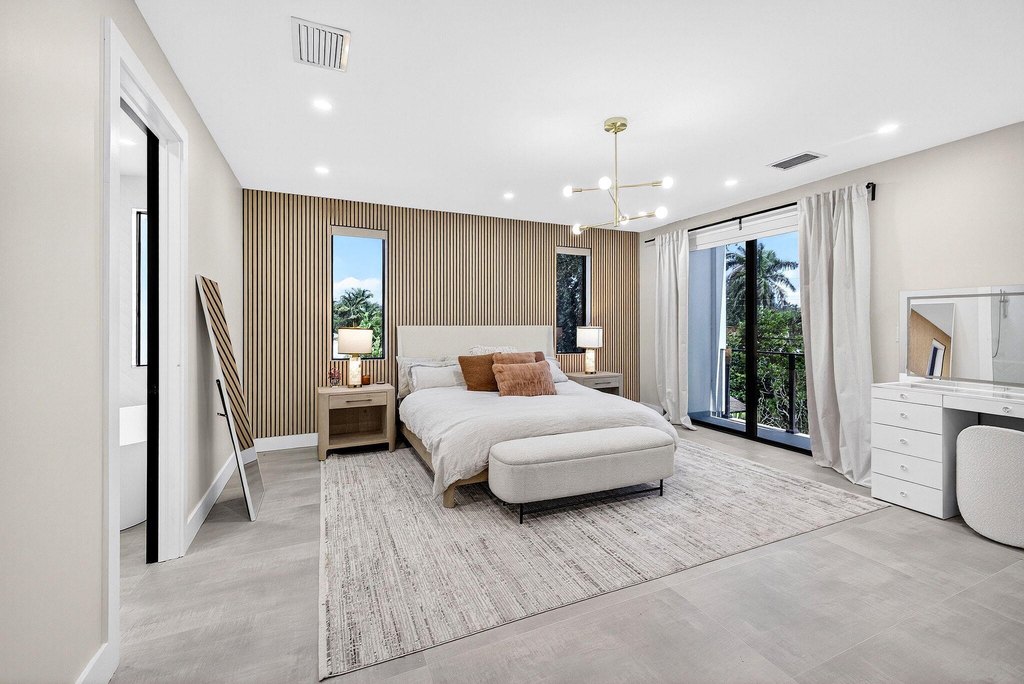 Fort Lauderdale, Florida, 33305, United States, 4 Bedrooms Bedrooms, ,4.5 BathroomsBathrooms,Residential,Forsale,1886544