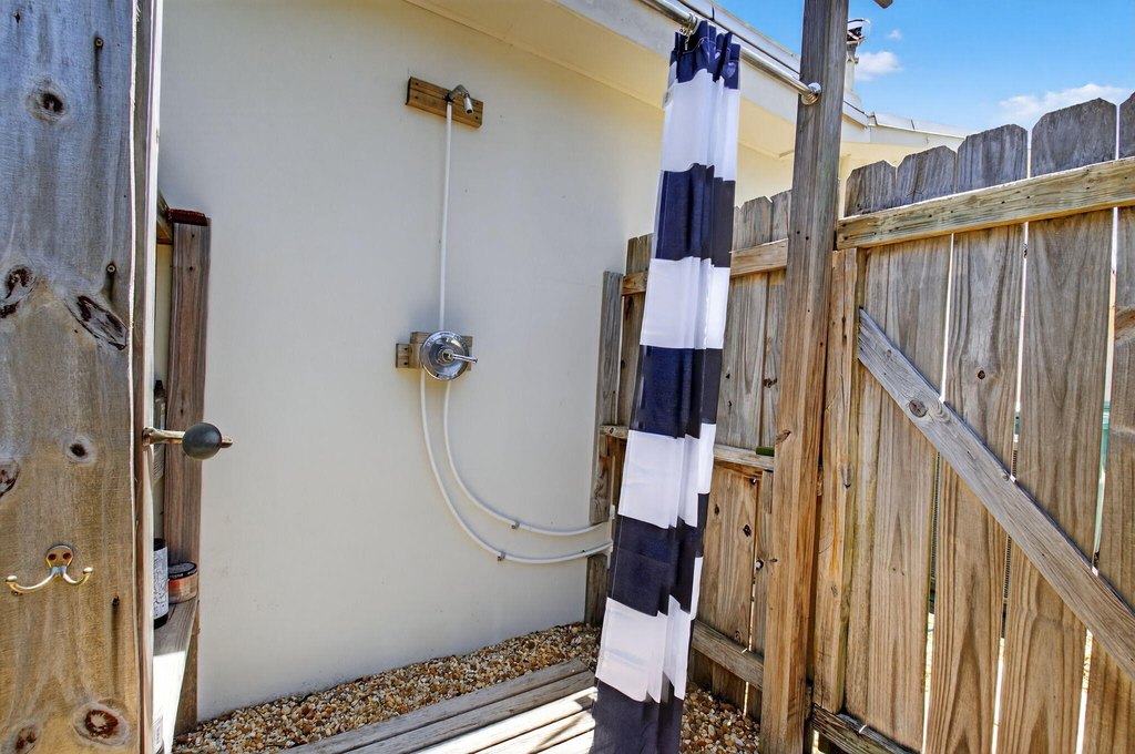 Boynton Beach, Florida, 33435, United States, 3 Bedrooms Bedrooms, ,2 BathroomsBathrooms,Residential,Forsale,1952528