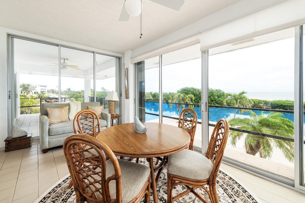 MARATHON, Florida, 33050, United States, 4 Bedrooms Bedrooms, ,3 BathroomsBathrooms,Residential,Forsale,1884620