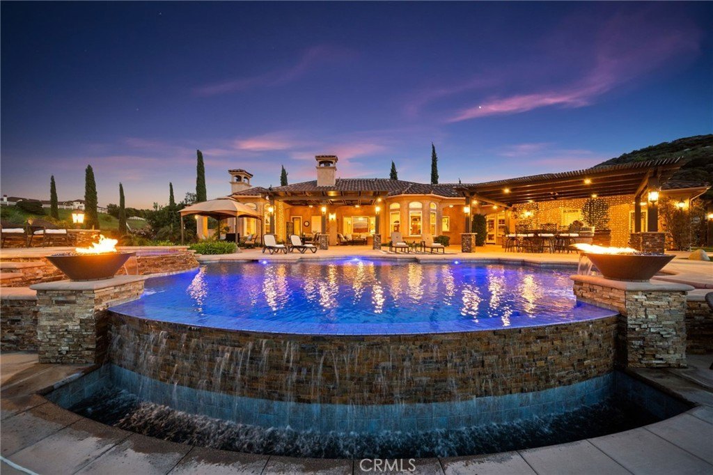 Murrieta, California, 92562, United States, 6 Bedrooms Bedrooms, ,5 BathroomsBathrooms,Residential,Forsale,1953040