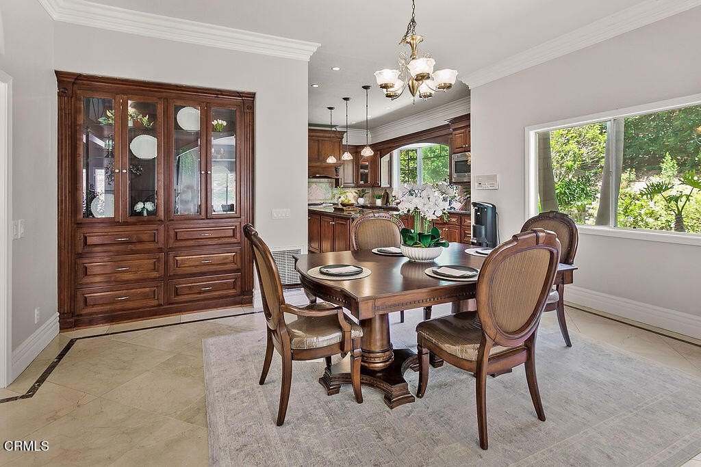 Camarillo, California, 93012, United States, 4 Bedrooms Bedrooms, ,3.5 BathroomsBathrooms,Residential,Forsale,1941421