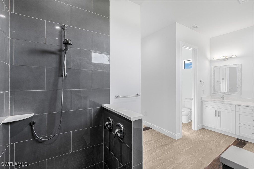 Cape Coral, Florida, 33993, United States, 3 Bedrooms Bedrooms, ,3 BathroomsBathrooms,Residential,Forsale,1995022