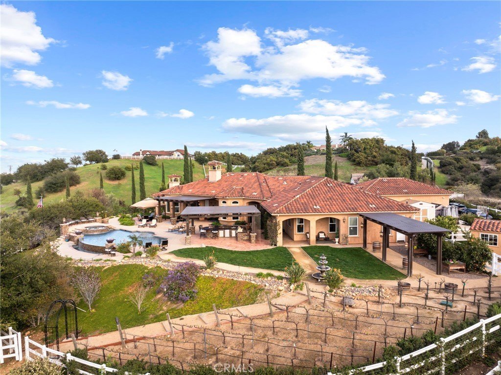 Murrieta, California, 92562, United States, 6 Bedrooms Bedrooms, ,5 BathroomsBathrooms,Residential,Forsale,1953040