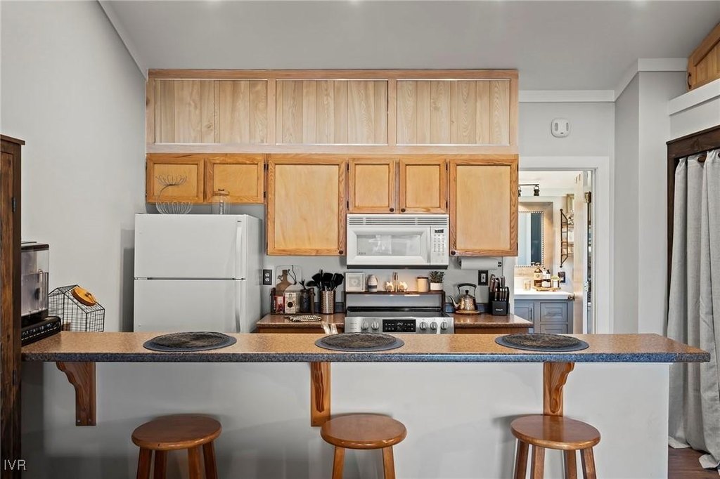 Incline Village, Nevada, 89451, United States, 1 Bedroom Bedrooms, ,1 BathroomBathrooms,Residential,Forsale,1920154