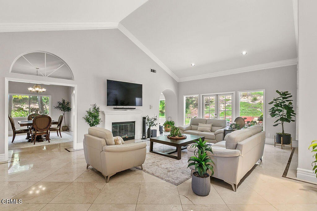 Camarillo, California, 93012, United States, 4 Bedrooms Bedrooms, ,3.5 BathroomsBathrooms,Residential,Forsale,1941421