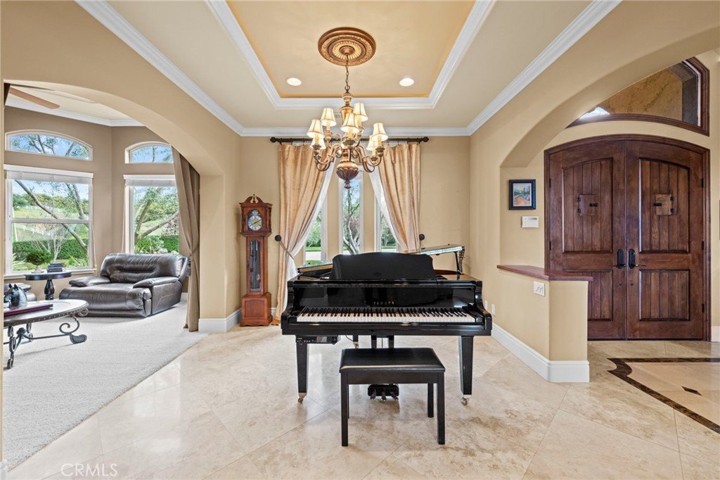 Murrieta, California, 92562, United States, 6 Bedrooms Bedrooms, ,5 BathroomsBathrooms,Residential,Forsale,1953040