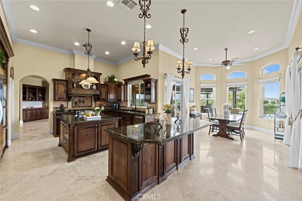 Murrieta, California, 92562, United States, 6 Bedrooms Bedrooms, ,5 BathroomsBathrooms,Residential,Forsale,1953040