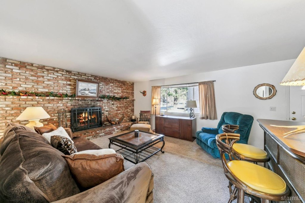 South Lake Tahoe, California, 96150, United States, ,Residential,Forsale,1920165