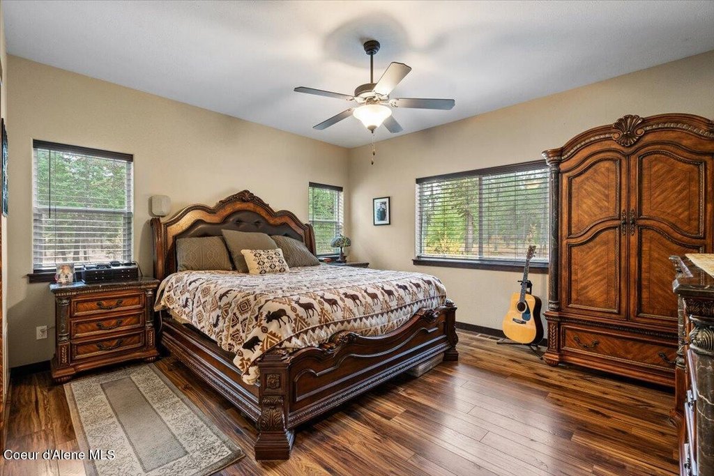 Athol, Idaho, 83801, United States, 5 Bedrooms Bedrooms, ,3 BathroomsBathrooms,Residential,Forsale,1913877