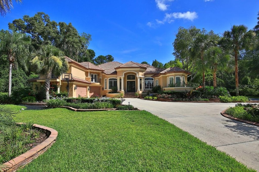 OCALA, Florida, 34480, United States, 4 Bedrooms Bedrooms, ,4 BathroomsBathrooms,Residential,Forsale,1886236