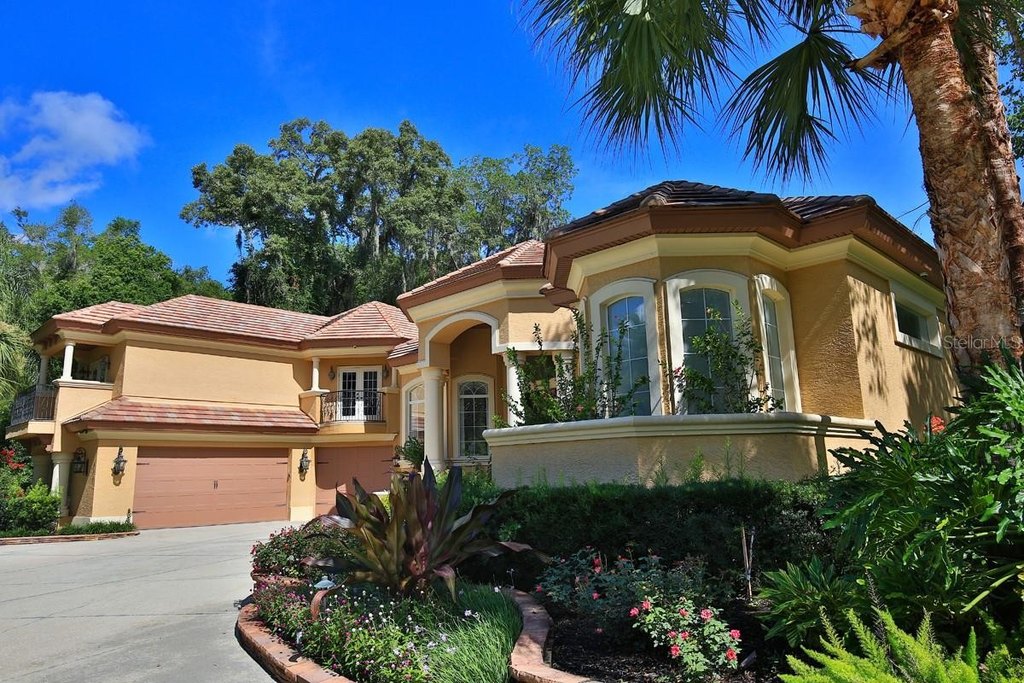 OCALA, Florida, 34480, United States, 4 Bedrooms Bedrooms, ,4 BathroomsBathrooms,Residential,Forsale,1886236