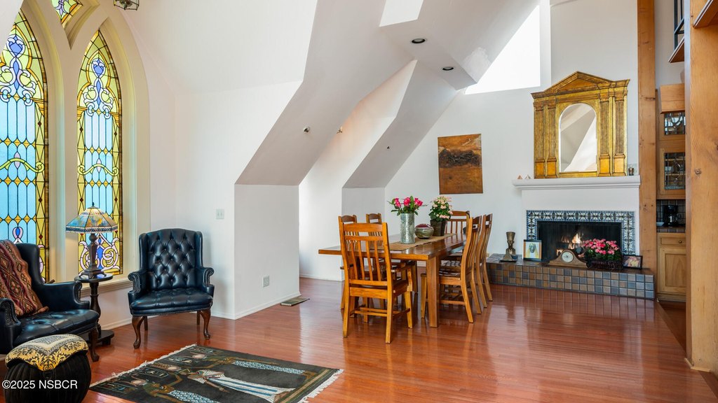 Solvang, California, 93463, United States, 4 Bedrooms Bedrooms, ,3.5 BathroomsBathrooms,Residential,Forsale,1889055