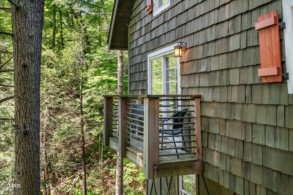 Gatlinburg, Tennessee, 37738, United States, 3 Bedrooms Bedrooms, ,2 BathroomsBathrooms,Residential,Forsale,1893798