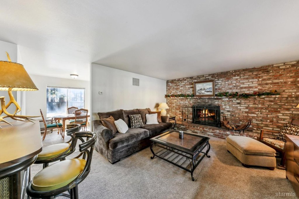 South Lake Tahoe, California, 96150, United States, ,Residential,Forsale,1920165
