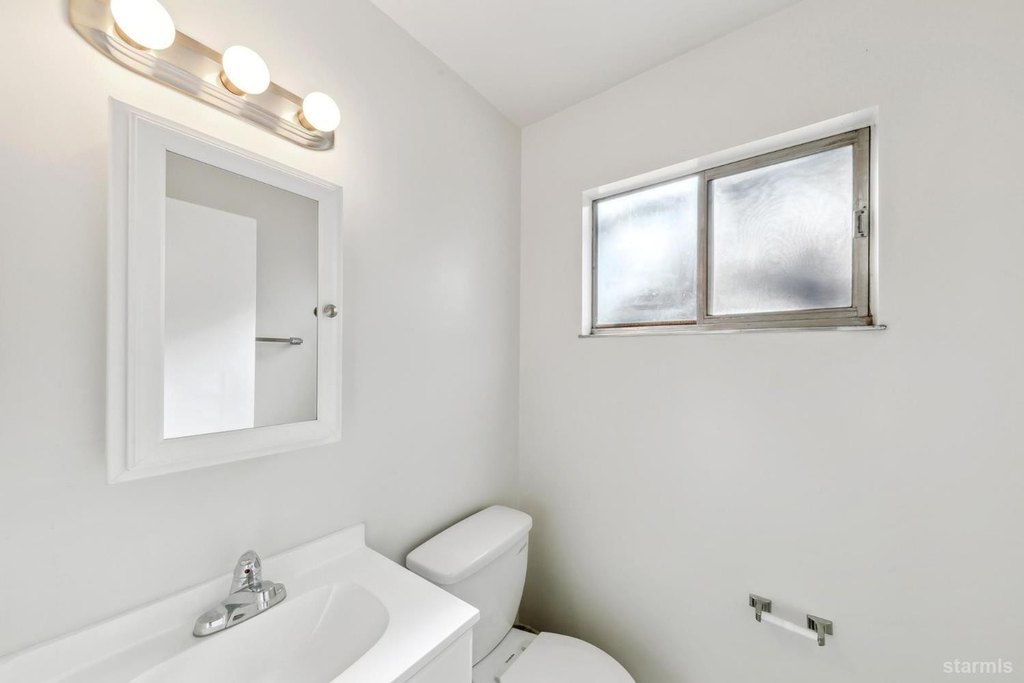 South Lake Tahoe, California, 96150, United States, ,Residential,Forsale,1920165