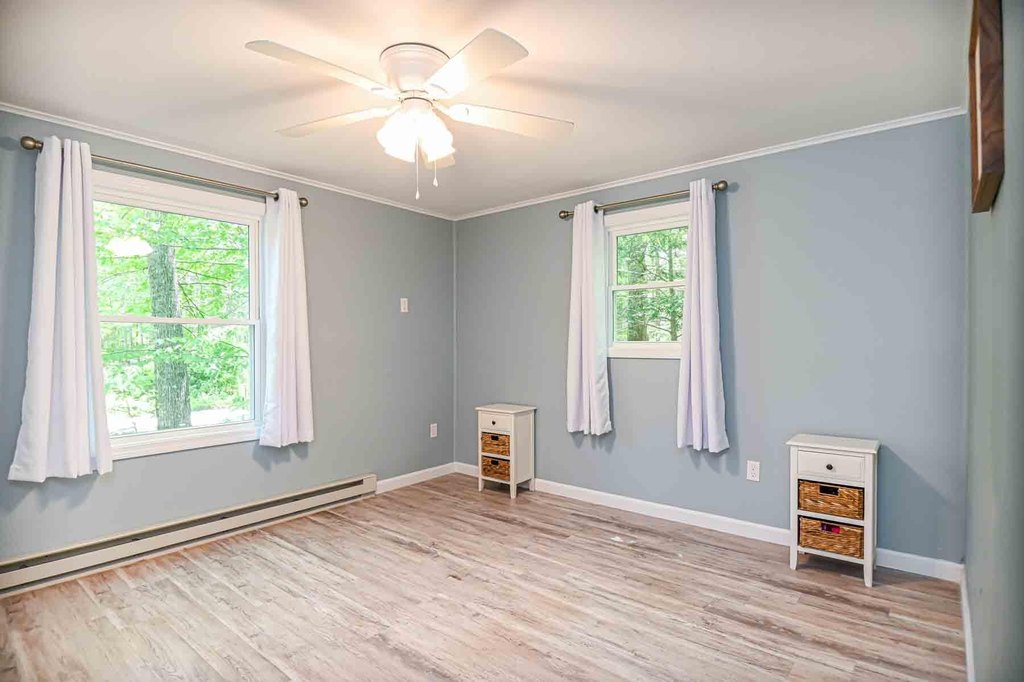 York, Maine, 03909, United States, 3 Bedrooms Bedrooms, ,1 BathroomBathrooms,Residential,Forsale,1893928