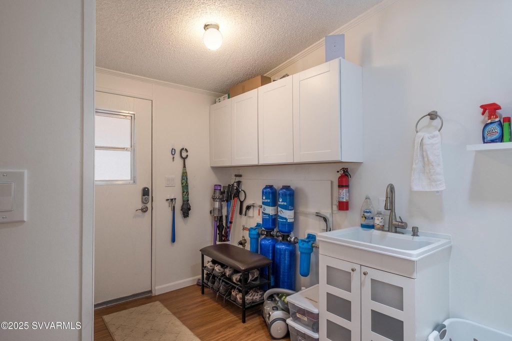 Sedona, Arizona, 86336, United States, 3 Bedrooms Bedrooms, ,2 BathroomsBathrooms,Residential,Forsale,1946076