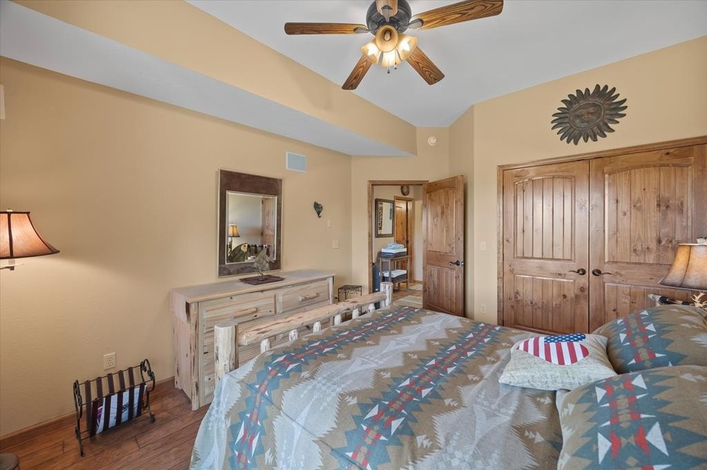 Byrdstown, Tennessee, 38549, United States, 3 Bedrooms Bedrooms, ,2.5 BathroomsBathrooms,Residential,Forsale,1886015