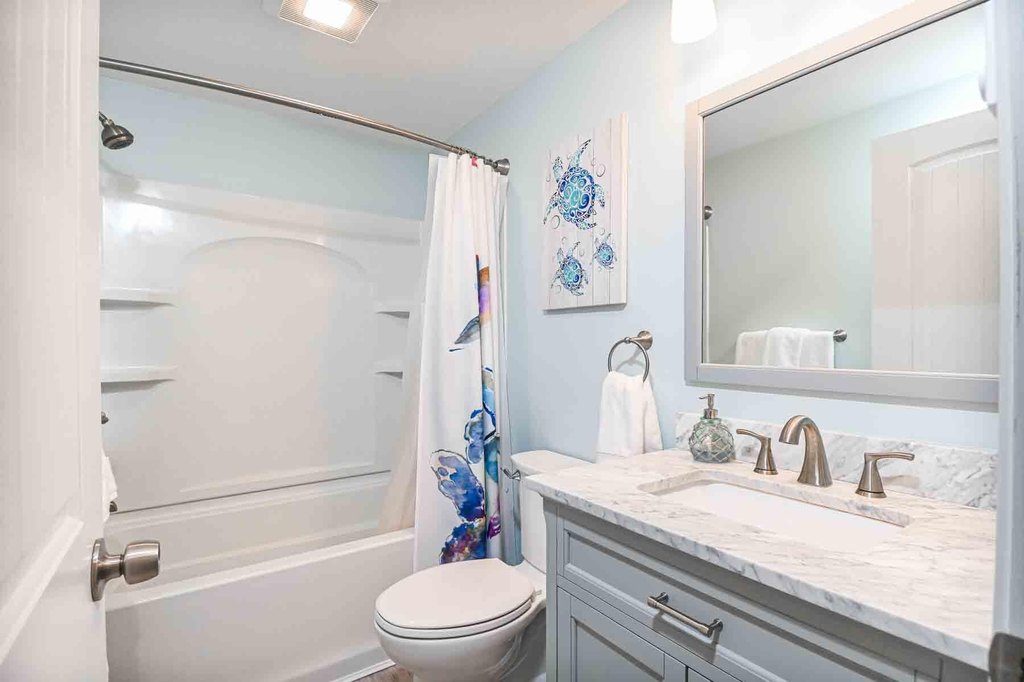 York, Maine, 03909, United States, 3 Bedrooms Bedrooms, ,1 BathroomBathrooms,Residential,Forsale,1893928