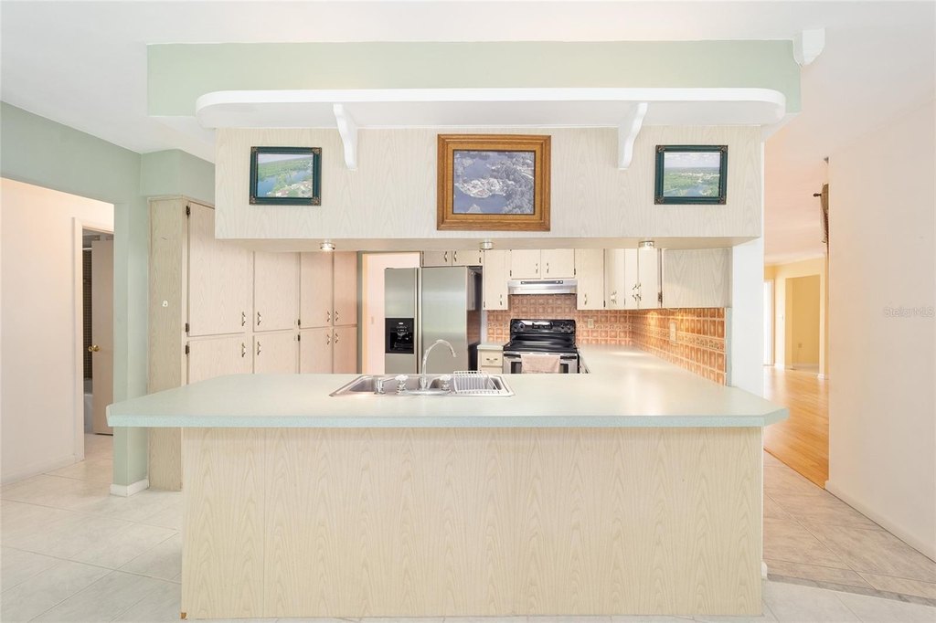 DUNNELLON, Florida, 34432, United States, 4 Bedrooms Bedrooms, ,2.5 BathroomsBathrooms,Residential,Forsale,2004000