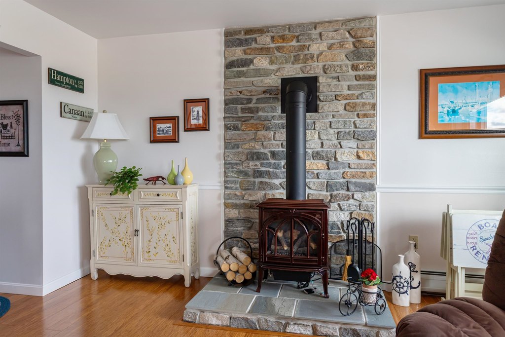 Hampton, New Hampshire, 03842, United States, 3 Bedrooms Bedrooms, ,2 BathroomsBathrooms,Residential,Forsale,1933934