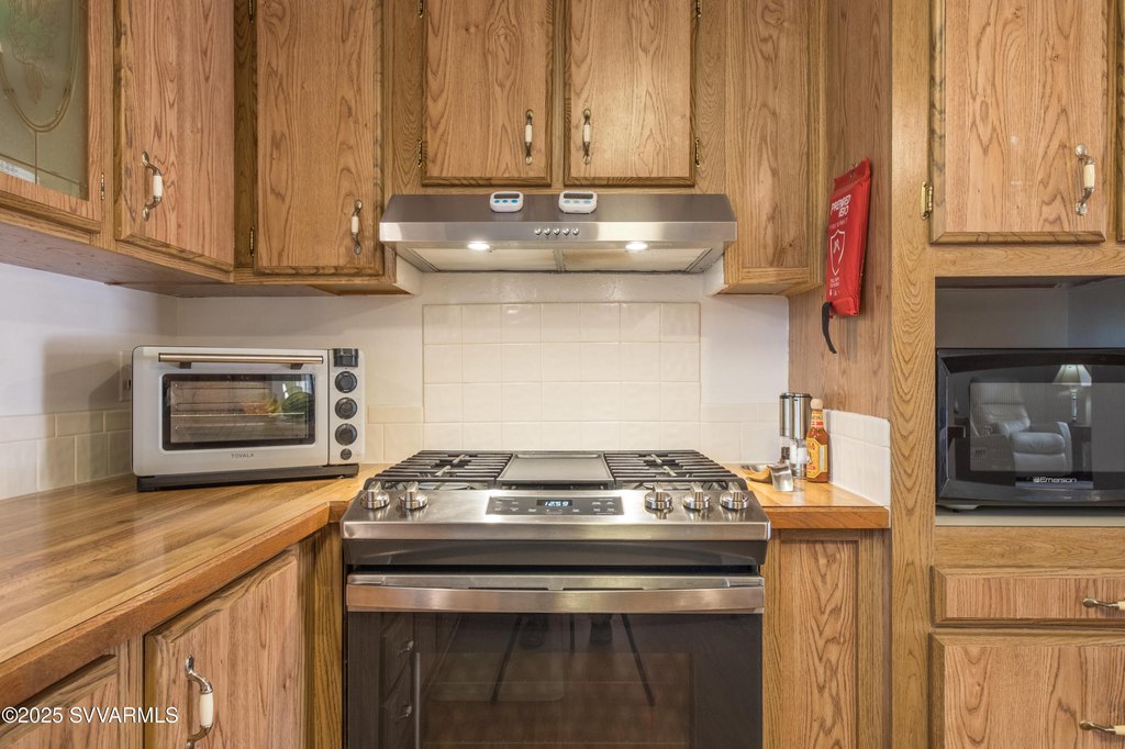 Sedona, Arizona, 86336, United States, 3 Bedrooms Bedrooms, ,2 BathroomsBathrooms,Residential,Forsale,1946076