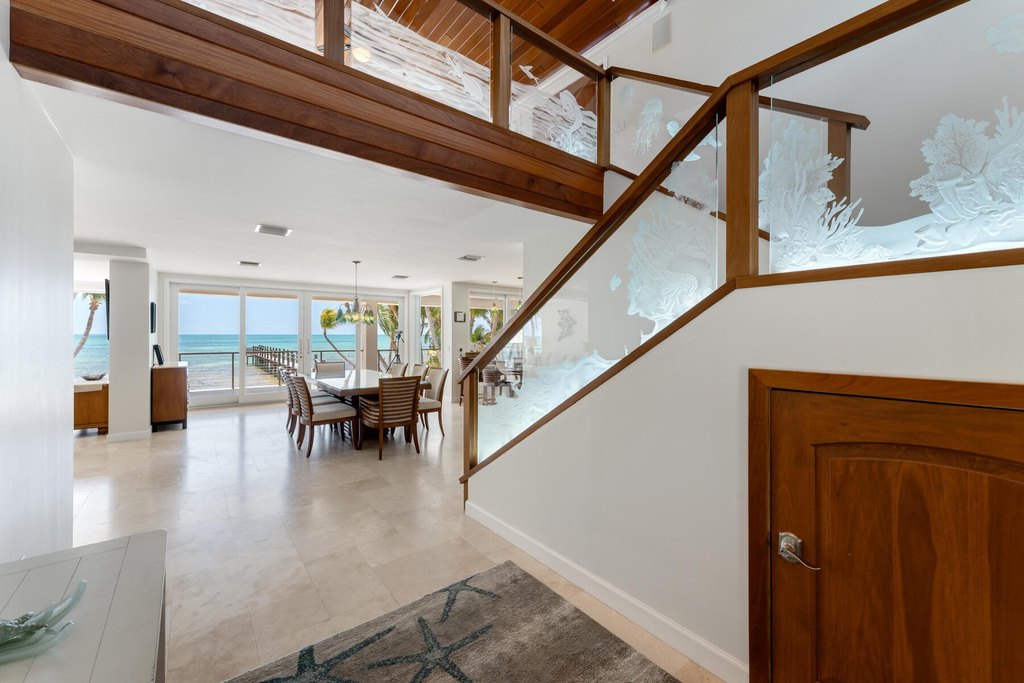 Lower Matecumbe, Florida, 33036, United States, 5 Bedrooms Bedrooms, ,6.5 BathroomsBathrooms,Residential,Forsale,1971976