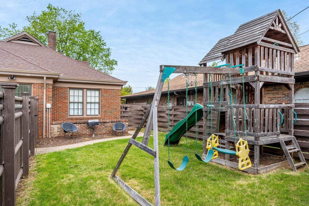 Cleveland, Tennessee, 37311, United States, 4 Bedrooms Bedrooms, ,4 BathroomsBathrooms,Residential,Forsale,1922184