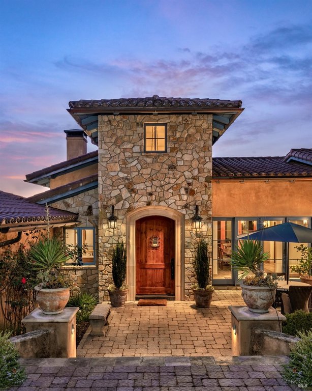 Santa Rosa, California, 95404, United States, 4 Bedrooms Bedrooms, ,4.5 BathroomsBathrooms,Residential,Forsale,1929185