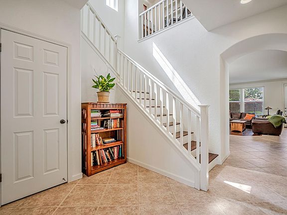 Windsor, California, 95492, United States, 3 Bedrooms Bedrooms, ,3 BathroomsBathrooms,Residential,Forsale,1918904
