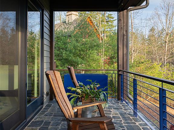Asheville, North Carolina, 28803, United States, 4 Bedrooms Bedrooms, ,4 BathroomsBathrooms,Residential,Forsale,1886081