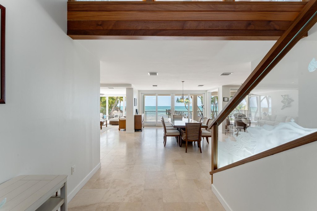 Lower Matecumbe, Florida, 33036, United States, 5 Bedrooms Bedrooms, ,6.5 BathroomsBathrooms,Residential,Forsale,1971976