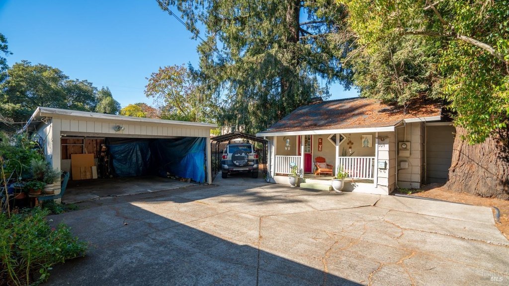 Santa Rosa, California, 95404, United States, ,Residential,Forsale,1952103