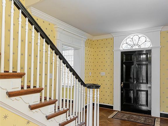 Asheville, North Carolina, 28803, United States, 7 Bedrooms Bedrooms, ,5 BathroomsBathrooms,Residential,Forsale,1886080