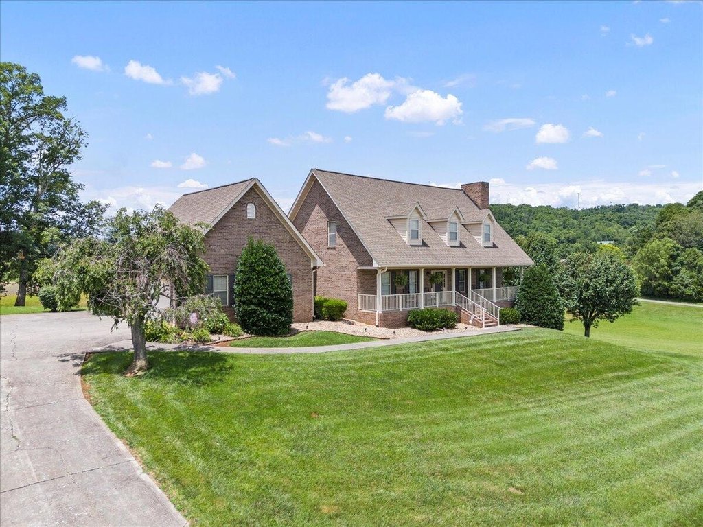 Jefferson City, Tennessee, 37760, United States, 4 Bedrooms Bedrooms, ,2.5 BathroomsBathrooms,Residential,Forsale,1919016