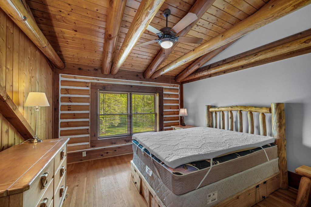 Hollywood, Alabama, 35752, United States, 4 Bedrooms Bedrooms, ,2.5 BathroomsBathrooms,Residential,Forsale,1922209