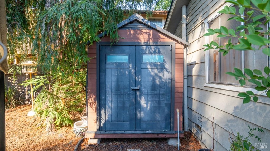 Santa Rosa, California, 95404, United States, ,Residential,Forsale,1952103