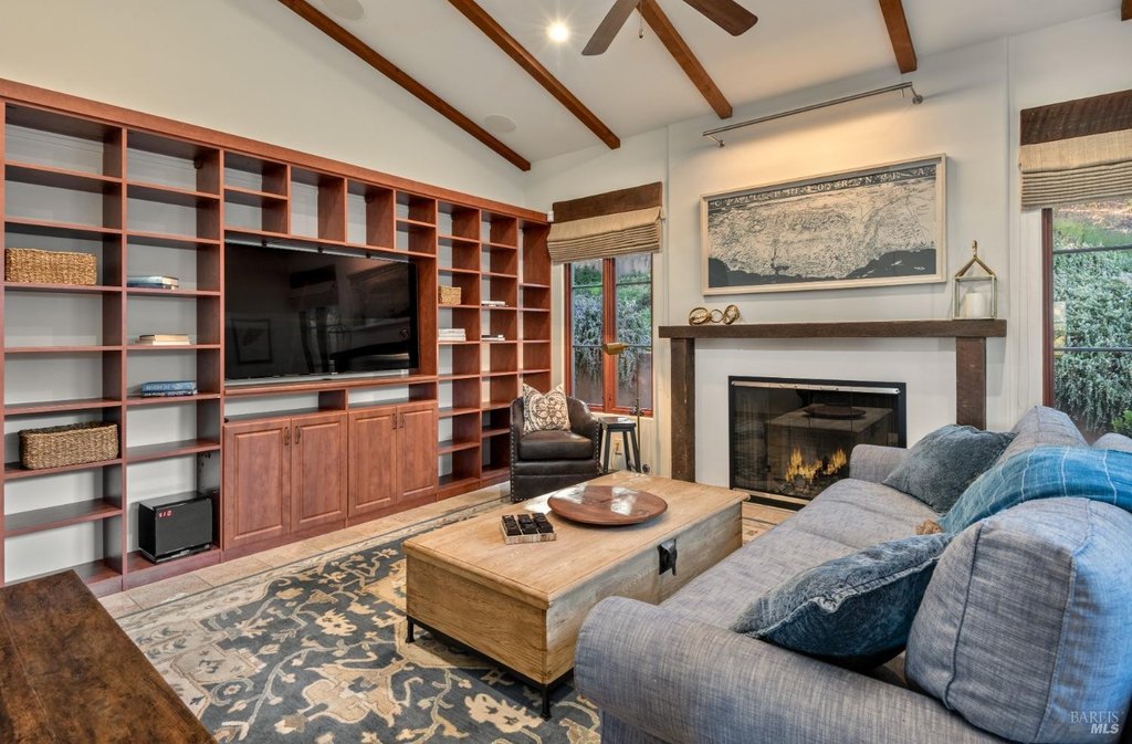 Santa Rosa, California, 95404, United States, 4 Bedrooms Bedrooms, ,4.5 BathroomsBathrooms,Residential,Forsale,1929185