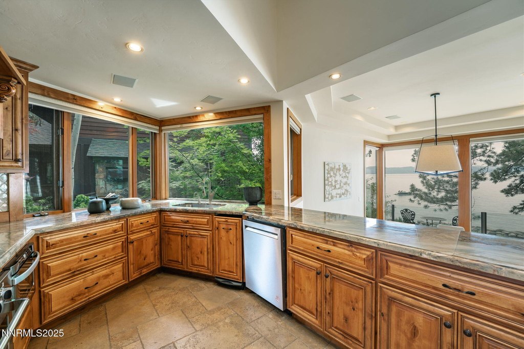 Glenbrook, Nevada, 89413, United States, 4 Bedrooms Bedrooms, ,3.5 BathroomsBathrooms,Residential,Forsale,1933922