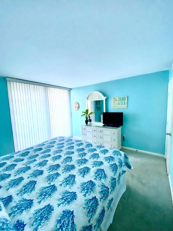 Marco Island, Florida, 34145, United States, 2 Bedrooms Bedrooms, ,2 BathroomsBathrooms,Residential,Forsale,1994992