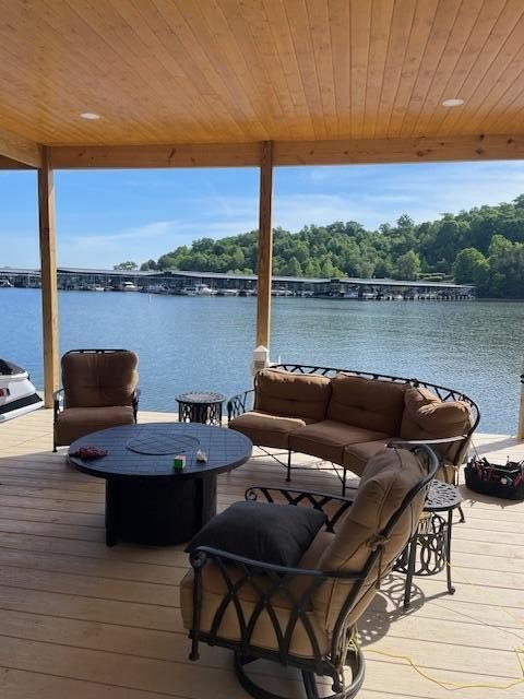 Harrison, Tennessee, 37341, United States, 4 Bedrooms Bedrooms, ,2.5 BathroomsBathrooms,Residential,Forsale,1894373
