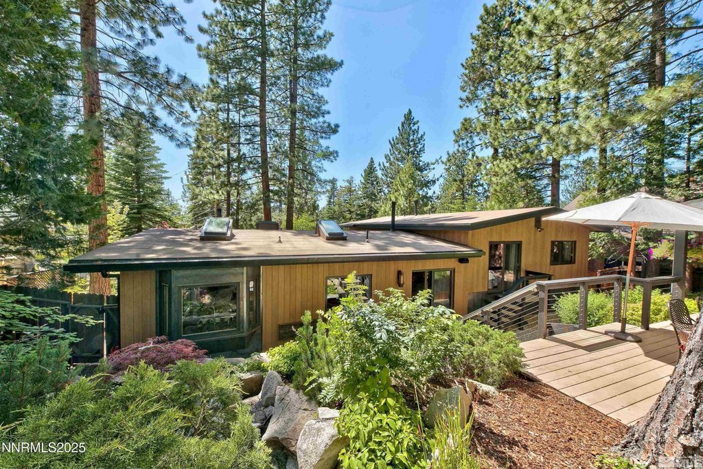 Zephyr Cove, Nevada, 89448, United States, 3 Bedrooms Bedrooms, ,2 BathroomsBathrooms,Residential,Forsale,1933924