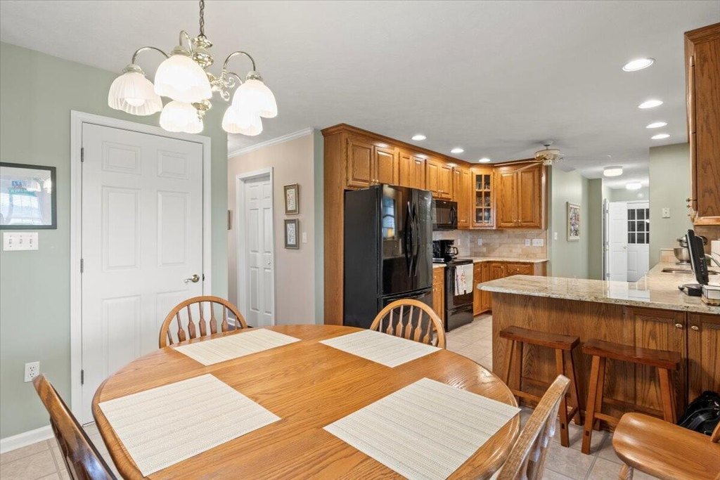 Jefferson City, Tennessee, 37760, United States, 4 Bedrooms Bedrooms, ,2.5 BathroomsBathrooms,Residential,Forsale,1919016