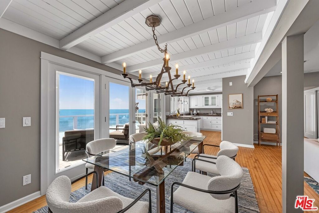 Malibu, California, 90265, United States, 3 Bedrooms Bedrooms, ,3 BathroomsBathrooms,Residential,Forsale,1922128