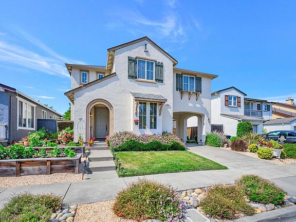 Windsor, California, 95492, United States, 3 Bedrooms Bedrooms, ,3 BathroomsBathrooms,Residential,Forsale,1918904