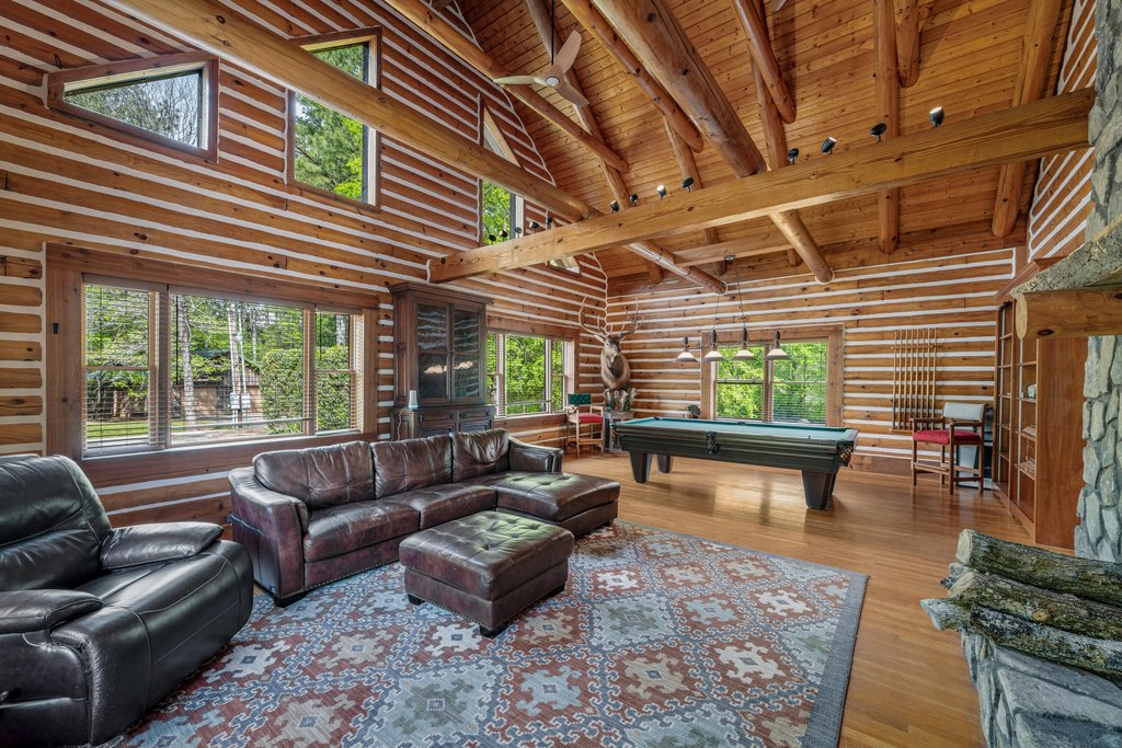 Hollywood, Alabama, 35752, United States, 4 Bedrooms Bedrooms, ,2.5 BathroomsBathrooms,Residential,Forsale,1922209