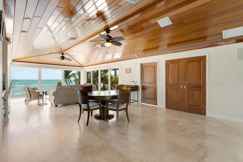 Lower Matecumbe, Florida, 33036, United States, 5 Bedrooms Bedrooms, ,6.5 BathroomsBathrooms,Residential,Forsale,1971976