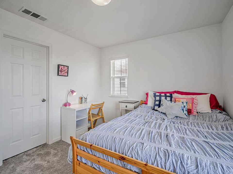 Windsor, California, 95492, United States, 3 Bedrooms Bedrooms, ,3 BathroomsBathrooms,Residential,Forsale,1918904