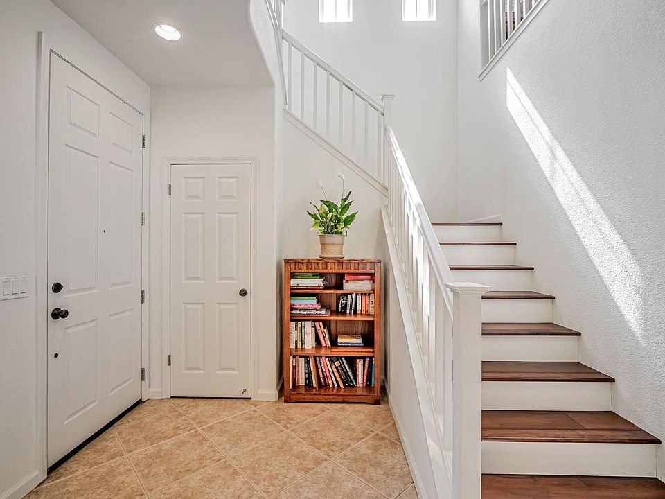 Windsor, California, 95492, United States, 3 Bedrooms Bedrooms, ,3 BathroomsBathrooms,Residential,Forsale,1918904